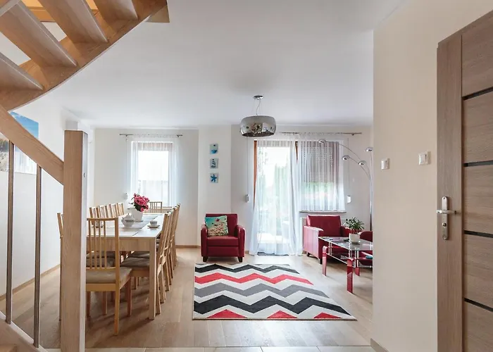 Amazing In With Wifi Сasa de vacaciones Mielno (Koszalin)